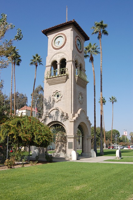 A clock tower in Bakersfield, one of the best cities to buy rental property in California.