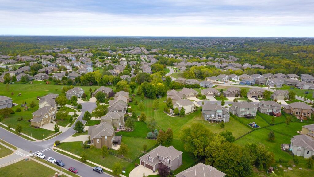 Texas P&L Loans: The Complete Guide 2 An aerial view of a neighborhood, where a business owner could get a Texas P&L loan to become a homeowner.