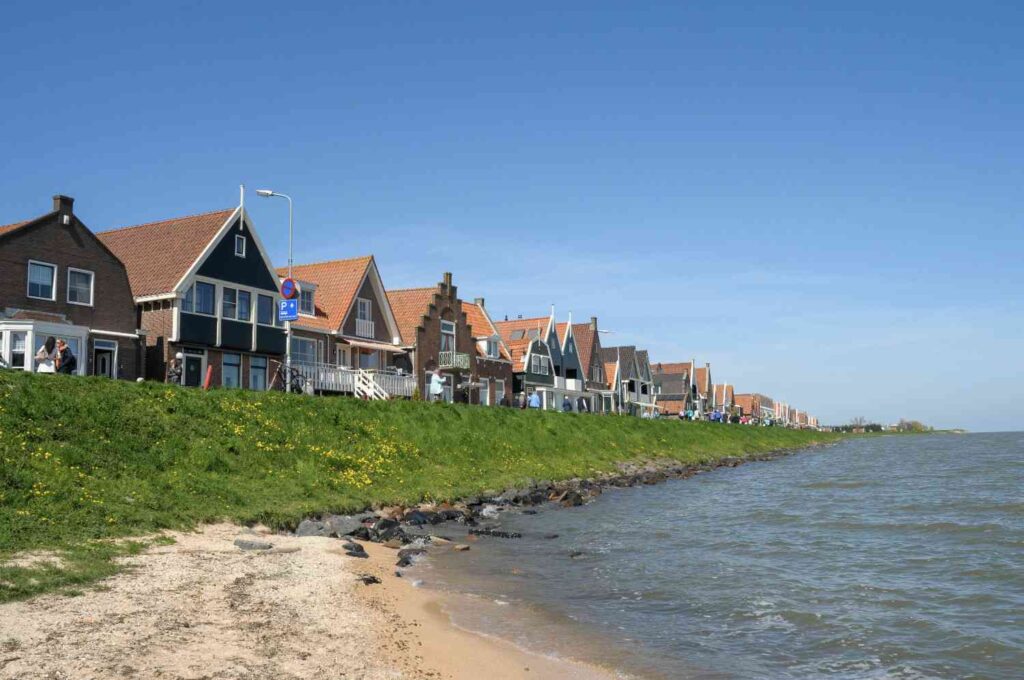 Unconventional Ways to Finance a House: Creative Financing Real Estate 2 pexels nataly nagorska 76909630 308250091 | Defy Mortgage