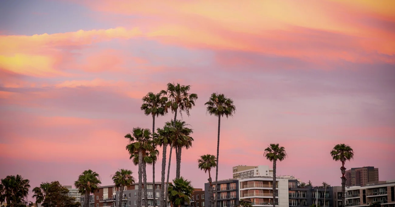 The Digital Deed 1 San Diego Housing Market Will 2025 Be a Buyer’s or Seller’s Market header page